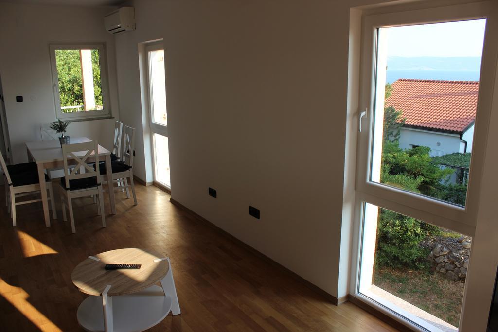 Apartment Selce 4 U Crikvenica Szoba fotó