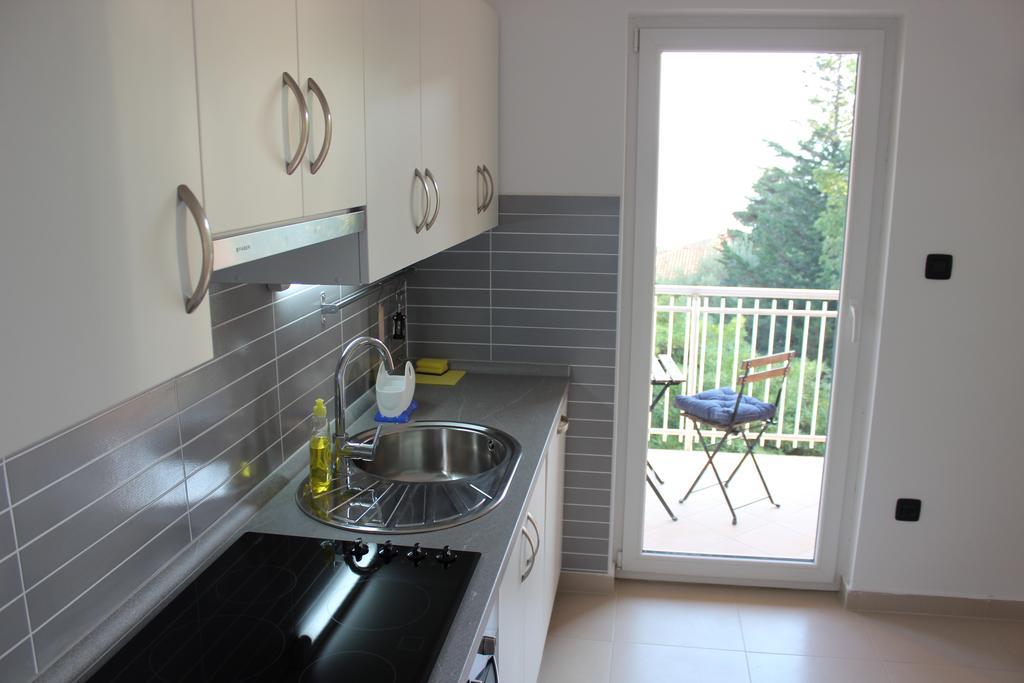 Apartment Selce 4 U Crikvenica Szoba fotó