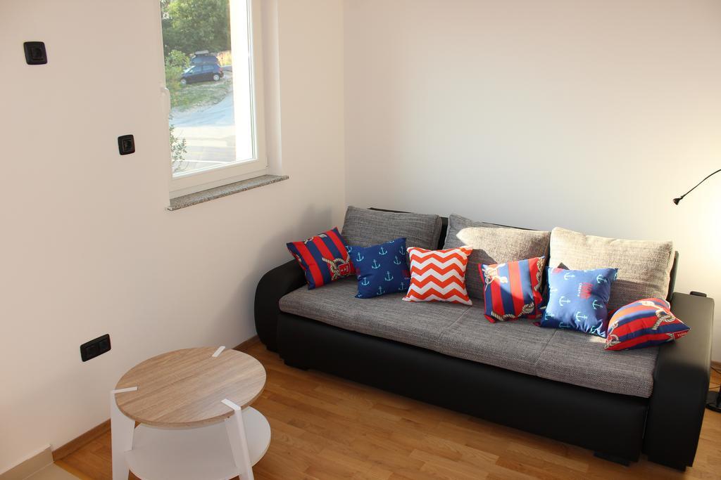 Apartment Selce 4 U Crikvenica Szoba fotó