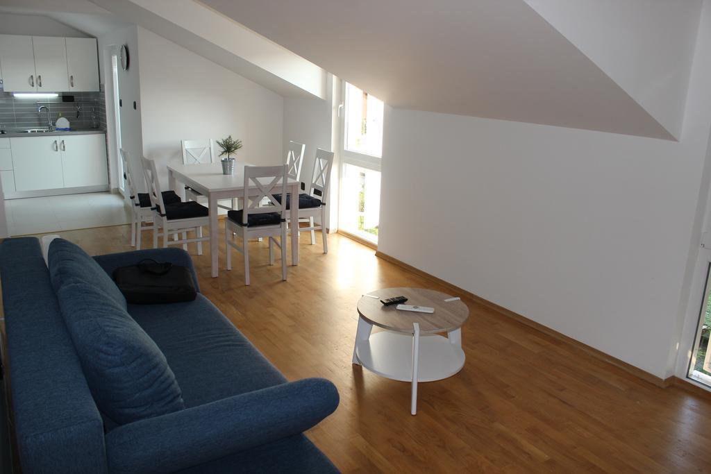 Apartment Selce 4 U Crikvenica Szoba fotó